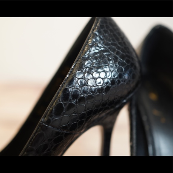 YSL Womens Snake Skin Pump in Black - Picture 3 of 6